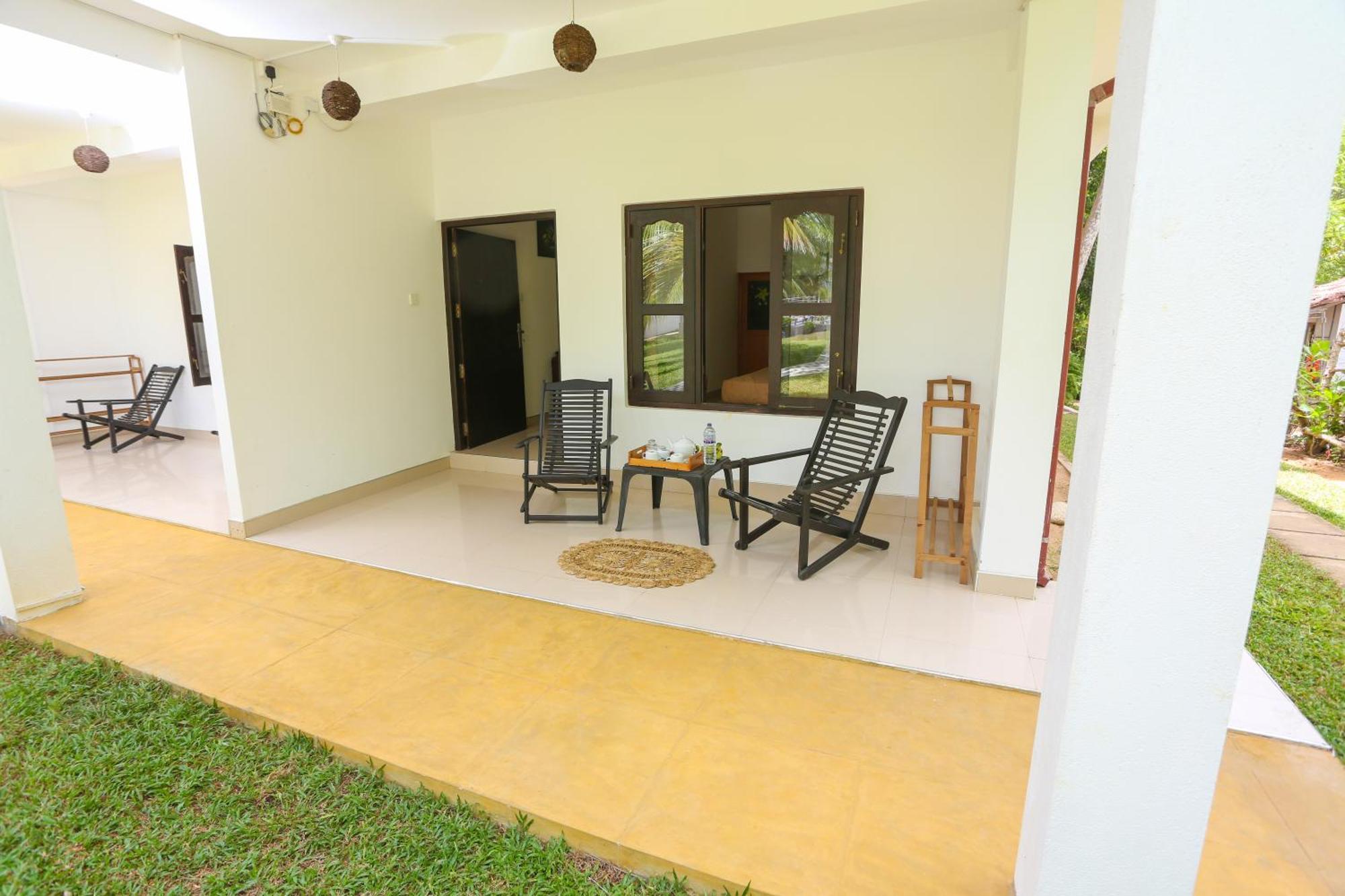 Blue Ocean Resort Netolpitiya Exterior photo