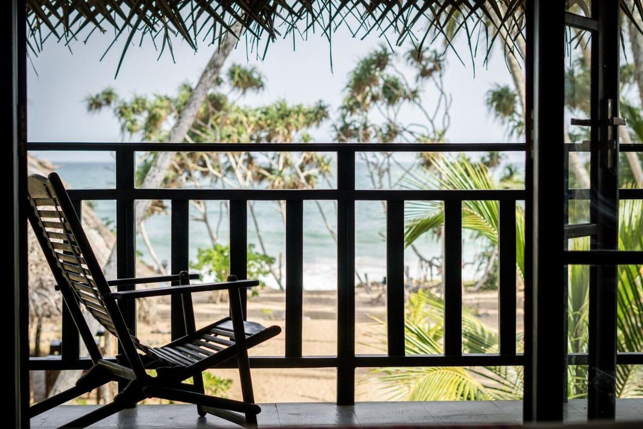 Blue Ocean Resort Netolpitiya Exterior photo
