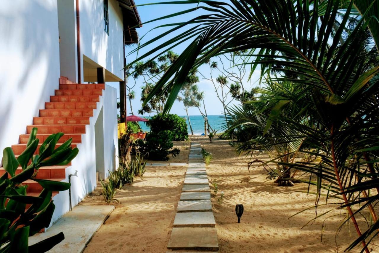 Blue Ocean Resort Netolpitiya Exterior photo